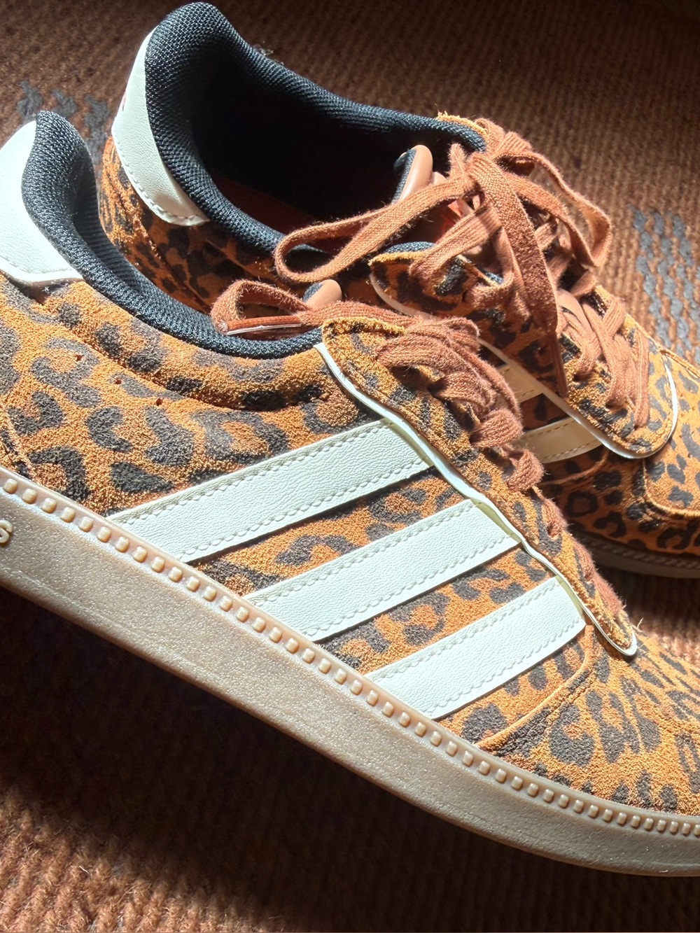 Leopard sambas - Picture 6 of 6